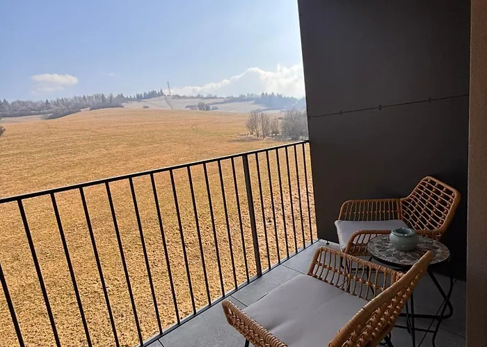 Nad Dolnym Kubinom 아파트